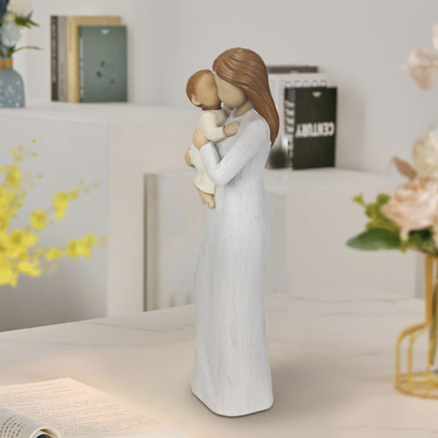 Carracci New Mom Gifts, Mother New Baby Figurines, Sculpted Hand-Painted Mom and Baby Child Figures Statues, Gifts for Mom Birthday Mother’s Day Christmas